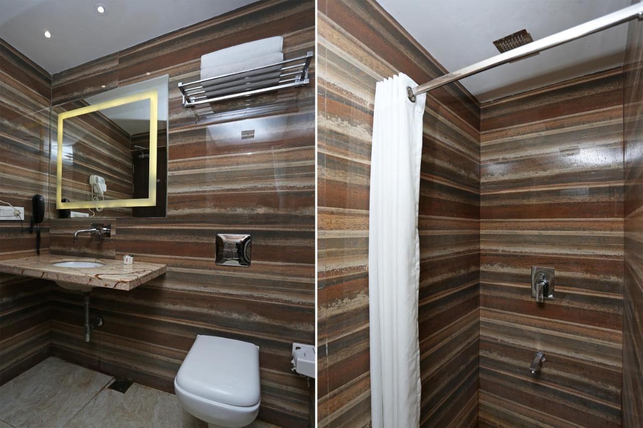 แคปิตัล โอ 12172 โฮเต็ล ทีป พรีเมียม Hotel กานปูร์ ภายนอก รูปภาพ