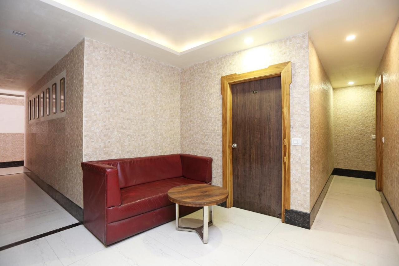 แคปิตัล โอ 12172 โฮเต็ล ทีป พรีเมียม Hotel กานปูร์ ภายนอก รูปภาพ
