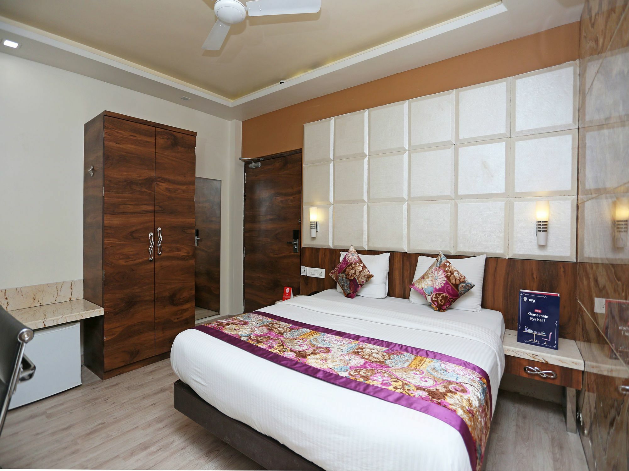 แคปิตัล โอ 12172 โฮเต็ล ทีป พรีเมียม Hotel กานปูร์ ภายนอก รูปภาพ